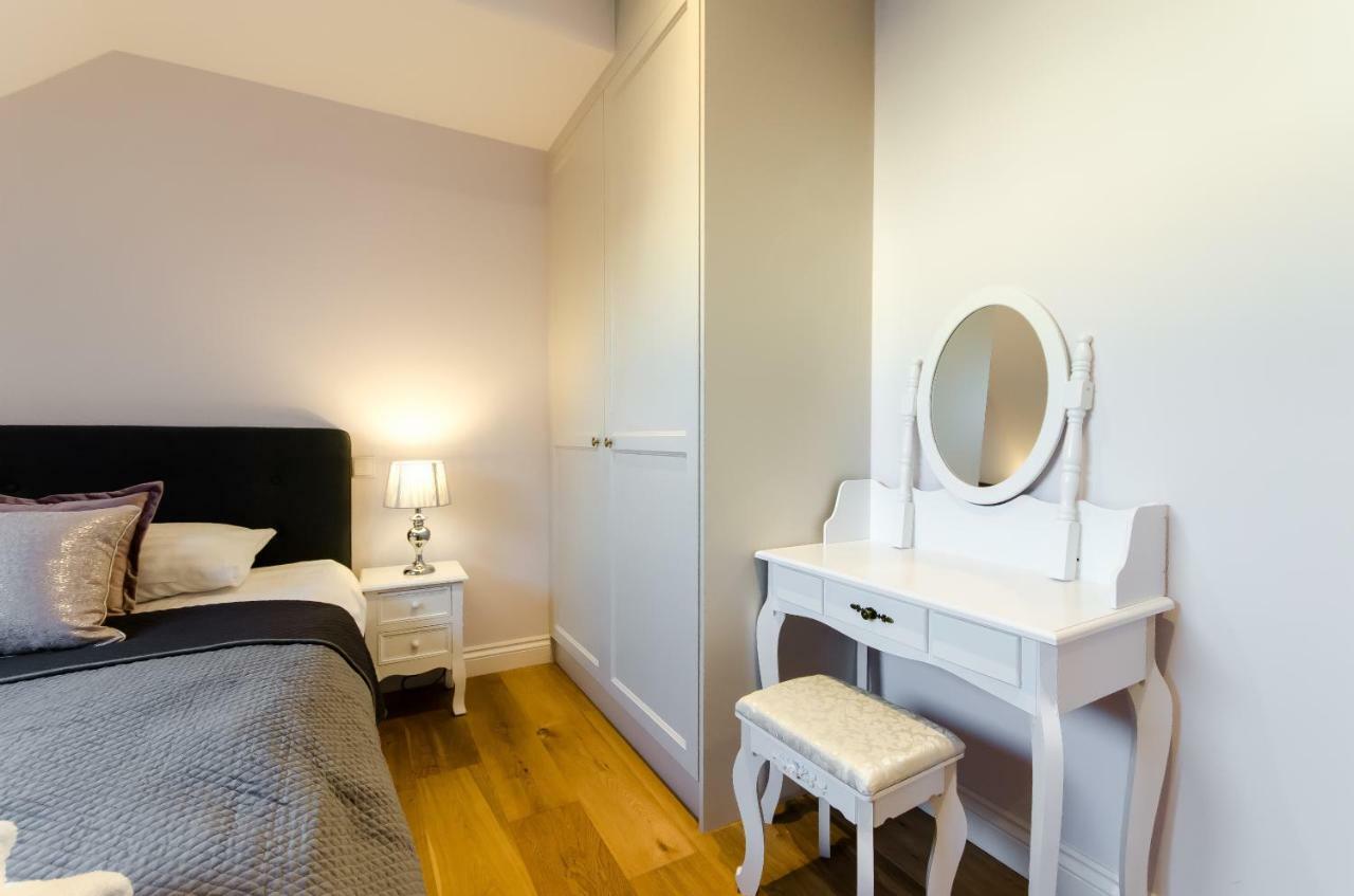Appartement Kazimierz Penthouse With Private Terrace à Cracovie Extérieur photo
