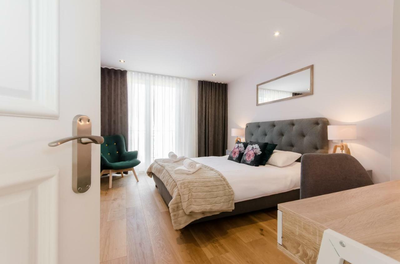 Appartement Kazimierz Penthouse With Private Terrace à Cracovie Extérieur photo